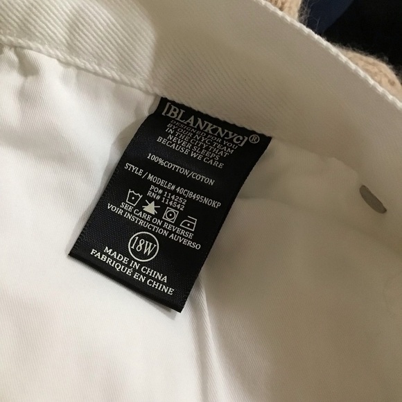 BLANKNYC white distressed shorts sz 18 W Denim - Picture 4 of 5